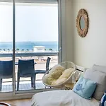 Vue Panoramique Sur Bassin,piscine Et Terrasse Arcachon